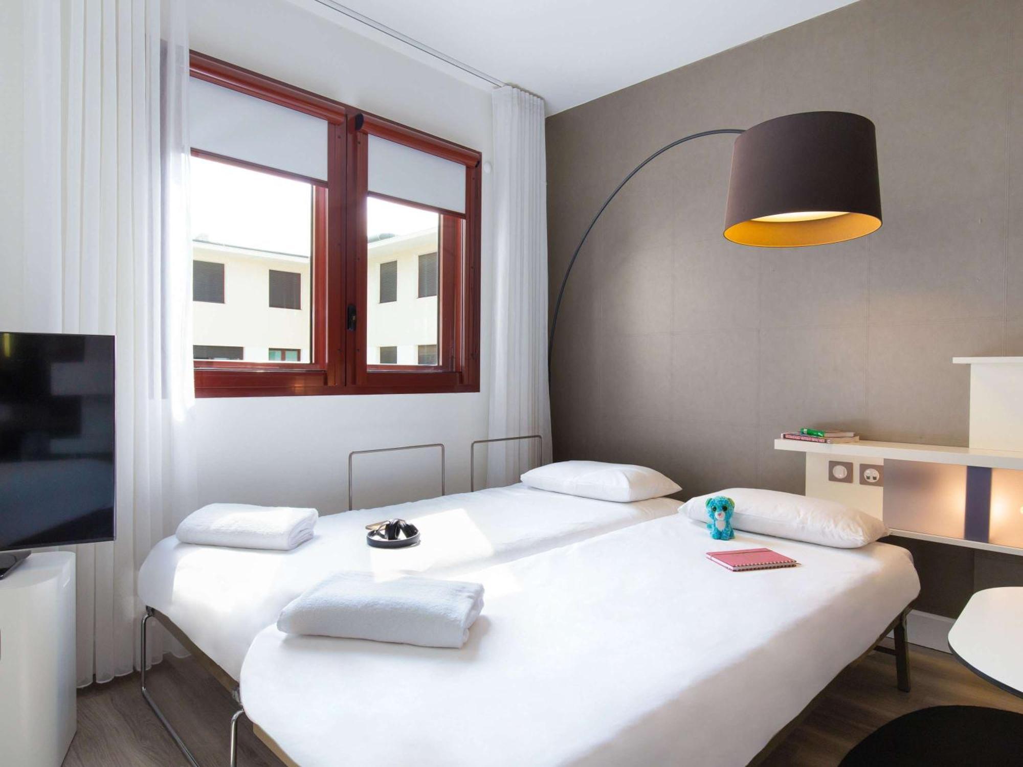 Hotel Novotel Centre 4*